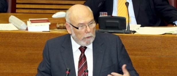 Castej&oacute;n: "El PP lo tiene muy claro y no permitir&aacute; ninguna t&eacute;cnica extractiva que vaya en detrimento del medio ambiente"