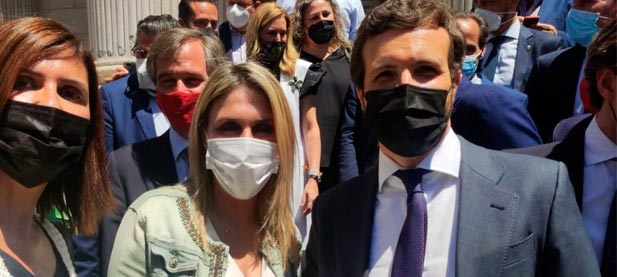 La líder provincial reivindica "futuro para un territorio que en su interior vive amenazado por la despoblación y que el Gobierno del PSOE castiga con derribos, peajes y recortes"