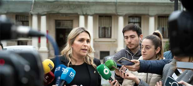 Marta Barrachina: “Llevamos casi año y medio esperando que el Gobierno escuche a Castellón y pague lo que debe”