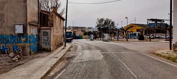 Pascual estima que la mejora de las zonas degradadas del campo de fútbol, la rehabilitación de vestuarios y la reforma de la cafetería “son necesarias”. Apuesta también por reforzar la limpieza de calles, ampliar papeleras y embellecer la localidad