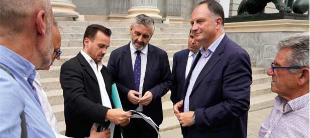 El PP aprob&oacute; en el Senado el 12 de enero de 2024 modificar la ley de costas. Han pasado dos a&ntilde;os. Desde entonces, &ldquo;impiden a la C&aacute;mara Baja el debate&rdquo;. &ldquo;Le pedimos al PSPV de Samuel Falomir que diga si est&aacute; con nuestra provincia o en contra de ella&rdquo;