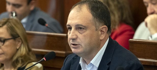 El diputado provincial del PP, Salvador Aguilella, recuerda que los informes en contra de intervención "no fueron óbice en 2016 para llegar al consenso. Ahora sí"