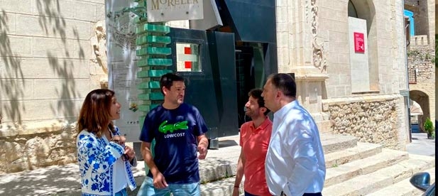 Aguilella visita localidades de Els Ports para aunar la voz de alcaldes, portavoces y vecinos para frenar el desmantelamiento de los servicios sanitarios