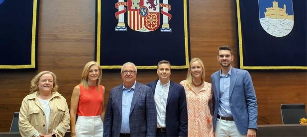 Los cerca de 20.000 vecinos de las playas de Morro de Gos y Les Amplàries reclaman desde hace años inversiones “justas”. 