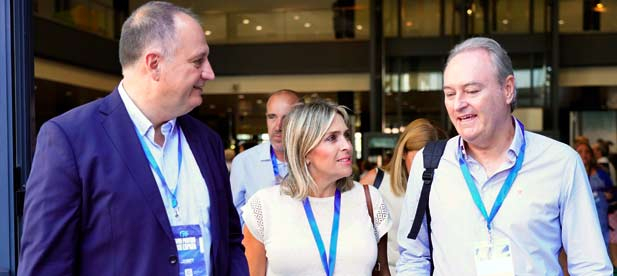 Marta Barrachina destaca la importante representación castellonense en la nueva dirección del presidente Feijóo, de la que también forma parte la presidenta provincial.