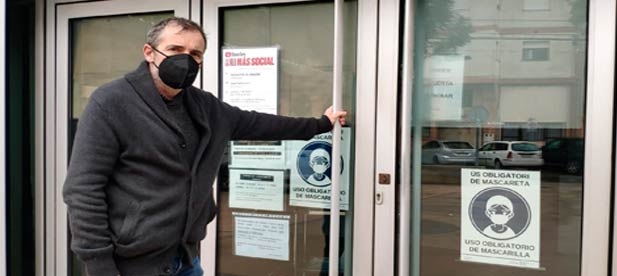Alós Valls: “Lejos de reforzar los servicios, perjudican a los vecinos al repetir los mismos errores del inicio de pandemia”