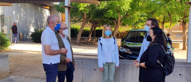 Mari Carmen Ferri: “Seguimos esperando respuesta pese a que hacen falta un pediatra, otro médico y servicio las 24 horas”