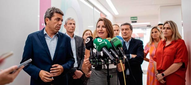 Carrasco destaca que "con este nuevo centro mejora la asistencia en el centro de la ciudad, se descongestionará el centro de 'El Palleter' y también las urgencias".