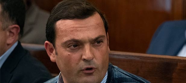 Andrés Martínez, diputado provincial del PP y alcalde de Peñíscola, reclama multiplicar por miles las ayudas al sector "porque de él viven miles de familias de Castellón"