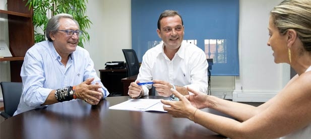 Martínez:"Yendo de la mano de todos los protagonistas del sector vamos a lograr elaborar una hoja de ruta turística para los próximos cuatros años ambiciosa y completa para potenciar la provincia como un destino turístico a nivel nacional e internacional"