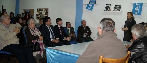 El acto ha sido respaldado por el presidente provincial, Javier Moliner, y el presidente local, Alfonso Bataller