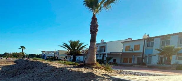 Los vecinos de Cabanes se quedan sin una prestación útil que enlaza con la zona costera y que la alcaldesa anunció que ampliaría exigiendo al Consell que sufragara el gasto