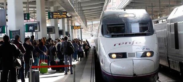 Los populares presentan una moción para que el Gobierno deje de castigar a la provincia al ser la única de España a la que se le ha quitado la alta velocidad este verano
