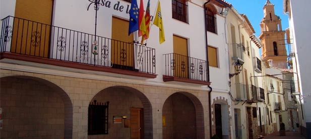 El PP solicitó a Rafael Matoses (PSOE) el expediente para fiscalizar el trámite y votarlo, a lo que el alcalde respondió con un nuevo pleno vinculado a una cuestión de confianza.