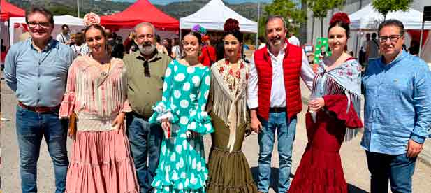 Caba&ntilde;ero hace hincapi&eacute; en que "como vecino siento un orgullo especial al ver c&oacute;mo iniciativas como esta llenan de vida nuestras calles y refuerzan el sentimiento de comunidad y orgullo de barrio"