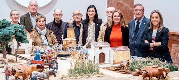 Carrasco: “Me enorgullece recuperar un Belén guardado durante años, con cerca de un centenar de figuras que representan la Navidad en Castellón y nos harán sentir orgullo de pertenencia”.