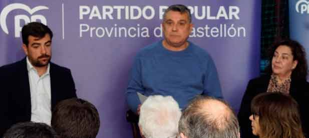 &ldquo;Hay que ser muy torpe para criticar el cierre de un recurso del que el PSPV, como equipo de gobierno y socio de Comprom&iacute;s, es c&oacute;mplice y responsable&rdquo;, dice Enrique Esteve. &ldquo;Deber&iacute;an hacerse menos fotos y trabajar un poco m&aacute;s&rdquo;, indica el portavoz del PP
