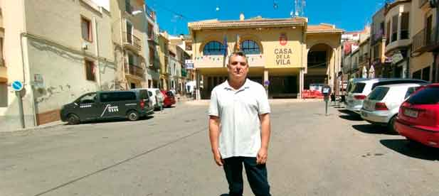 Enrique Esteve, portavoz del PP, celebra &ldquo;que las buenas ideas alcancen consensos&rdquo;. &ldquo;Es lo que nos est&aacute; pidiendo Borriol, que seamos capaces de llegar a acuerdos que sumen al conjunto de la poblaci&oacute;n y no que les hagan perder&rdquo;