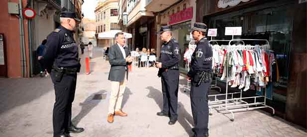 El consistorio activar&aacute; adem&aacute;s un proceso para cuatro plazas de la categor&iacute;a de oficial con el fin de potenciar la estructura organizativa del cuerpo policial.