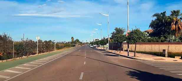 La actuaci&oacute;n, con un plazo de ejecuci&oacute;n de ocho meses, incluye la urbanizaci&oacute;n completa del trazado y la creaci&oacute;n de un itinerario ciclista bidireccional