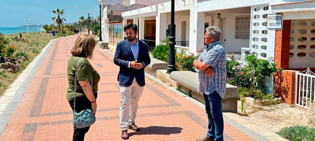 El PP defiende las viviendas de la costa frente al bloqueo de PSOE y Compromís.