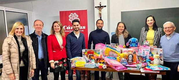 Carrasco: "Cáritas, junto a Cruz Roja y el Banco de Alimentos están cubriendo las necesidades que ahora mismo la administración no cubre, justo cuando se han disparado las solicitudes de ayuda”