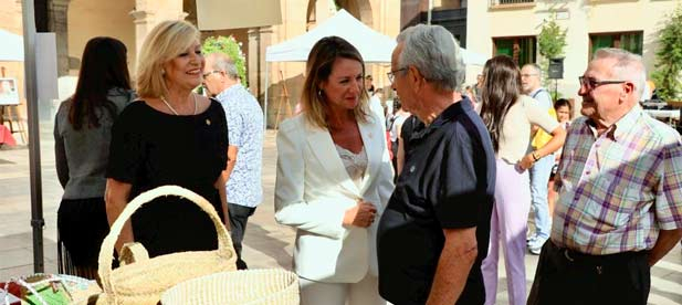 El Centro de Vida Activa de Castellón bate récord de inscripciones al pasar de 1.236 en 2024 a 2.175 este año: “Cada vez más nuestros mayores demuestran sus ganas de vivir y de seguir aportando a la sociedad”, destaca la alcaldesa Begoña Carrasco