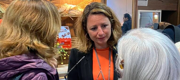 Carrasco reivindica la necesidad de hacerles llegar ayudas directas, tal y como le han transmitido en cada visita a los comercios de la zona.