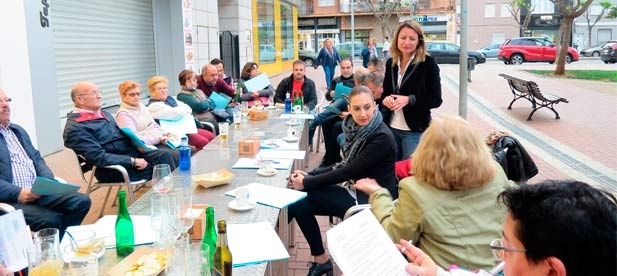 En el encuentro con las asociaciones vecinales y particulares que quieran sumarse tendrá lugar el jueves, 25 de abril, a las 19.30h en el Bar Sella de la Avenida Chateleraut, junto al parque Geólogo Royo. 