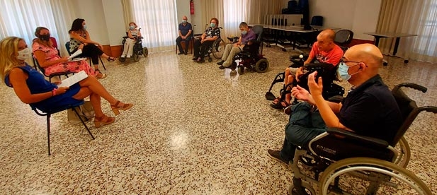 Carrasco: "Cerca del 80% de las personas usuarias de los servicios de Frater son además personas consideradas como grandes dependientes, lo que hace si cabe todavía más importante la labor que desarrollan tanto en la residencia como en el Centro de Día".