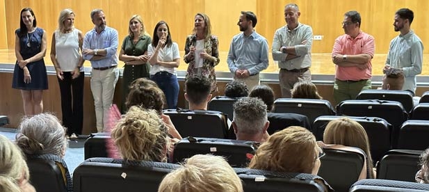 Carrasco: “El Grao será nuestro mejor escaparate para atraer turismo. Impulsamos nuestra gastronomía, las fiestas, el deporte y la cultura"