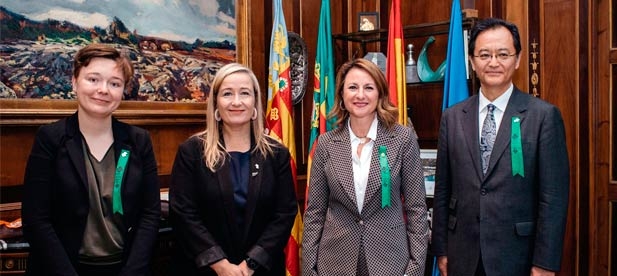 Begoña Carrasco insiste en "la apuesta por la promoción exterior de nuestras fiestas fundacionales reforzada por el nuevo BIC para el Desfile de Gaiatas"