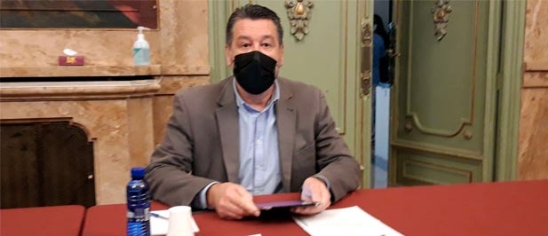 Antonio Cases: "La necesidad de un cajero en los municipios es vital si queremos luchar de verdad contra la despoblación"