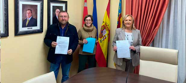 &ldquo;Su trabajo va a continuar la l&iacute;nea de acci&oacute;n de este grupo de vecinos que creemos que otra forma de gobernar es posible para mejorar Castellnovo&rdquo;, se&ntilde;ala Mar&iacute;a Amparo Escrig, portavoz