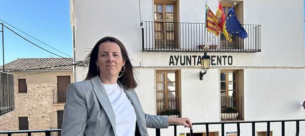 Desde el 10 de julio, Chóvar disfruta de una renovada zona de ocio infantil gracias al Plan Impulsa de la Diputación.