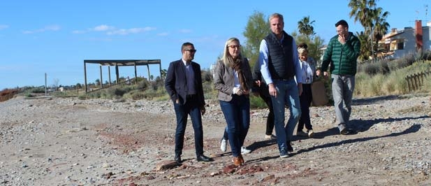 Clavell: "El compromiso del Partido Popular será regenerar el litoral de Almenara, recuperar la inversión prevista  y hacer lo antes posible la obra que el PSOE ha negado a los castellonenses"