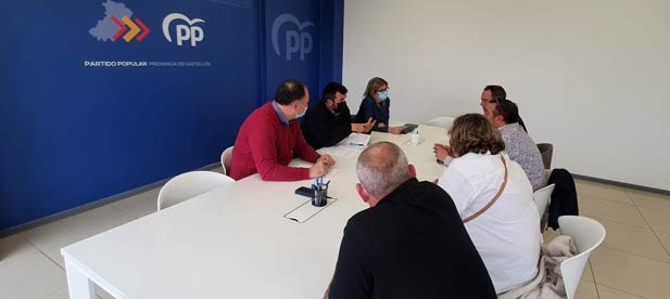 La comisión de ganadería advierte la necesidad de ampliar los plazos para cumplir el Real Decreto 306/2020 y así poder acometer las mejoras en explotaciones de porcino y no perder subvenciones.