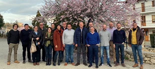 Los alcaldes y concejales del Alt Maestrat reivindican la necesidad de desbloquear los tres últimos tramos de esta autovía construida en su totalidad por gobiernos del Partido Popular