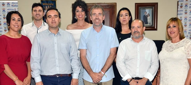 La donación al Ayuntamiento contribuirá a la compra de material sanitario o recursos para los colectivos más vulnerables
