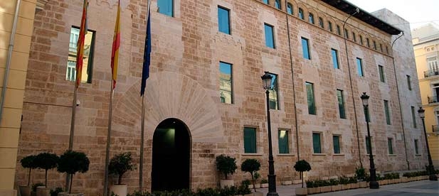 La reforma implica la eliminación de diputados solo de la provincia de Castellón para aumentarlos por Valencia