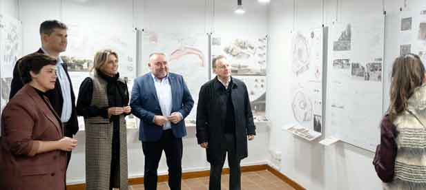 CRU demuestra el poder de la cer&aacute;mica para transformar espacios y llenar de vida calles y plazas, destaca Marta Barrachina