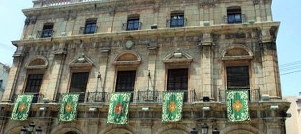 Alfonso Bataller mantendr&aacute; ma&ntilde;ana una reuni&oacute;n de trabajo con el conseller de Hacienda, Juan Carlos Moragues, con el fin de repasar y perfilar proyectos para que la ciudad de Castell&oacute;n