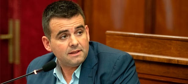El diputado provincial del PPCS recurre a la Conselleria de Transparencia para reclamar por escrito la batería de datos que la izquierda bloquea. “En lugar de colgarse tantas medallas sobre transparencia deberían practicarla más”