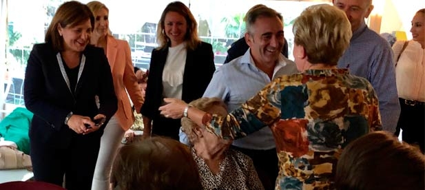 Barrachina: "Por desgracia todos sabemos en qué son expertos los socialistas: en destruir empleo y en congelar las pensiones"