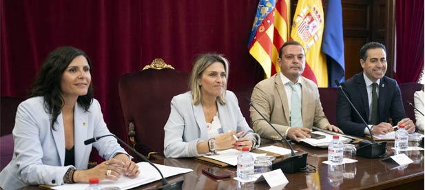 Marta Barrachina: "No se pueden permitir privilegios económicos para unas comunidades mientras otras seguimos esperando"