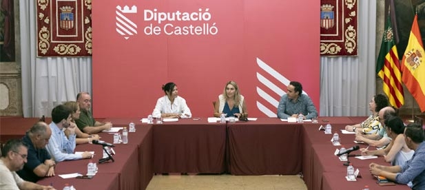 La Junta de Gobierno de este martes aprobará las bases de la convocatoria de ayudas destinadas a sufragar gastos de asesoramiento y/o legal en el proceso de alegaciones a proyectos de megaplantas fotovoltaicas
