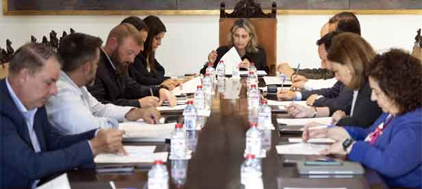 &ldquo;Estas ayudas reflejan nuestro compromiso con los ayuntamientos para promover empleo, desarrollo local y generar oportunidades&rdquo;, subraya Marta Barrachina