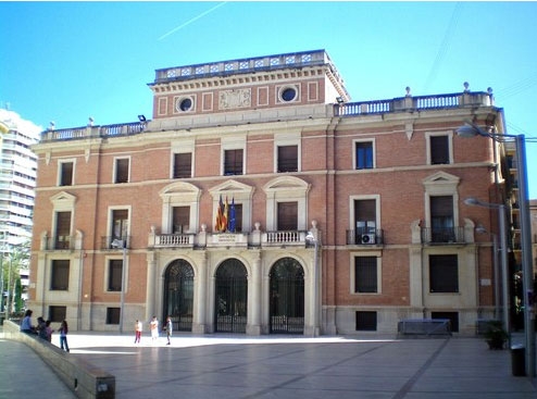 El PSOE se queda solo en su castigo a Castellón