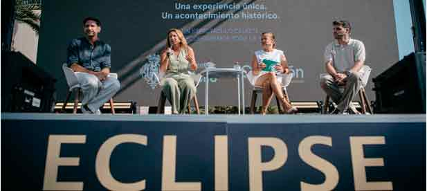 Los escenarios Sol y Luna concentran desde primera hora conferencias, ponencias y encuentros con algunos de los principales divulgadores cient&iacute;ficos del pa&iacute;s como Javier Santaolalla o Josep Calatayud