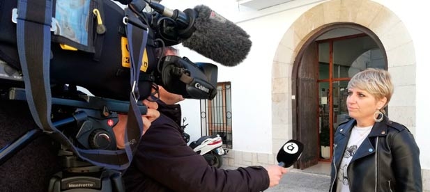 Vicente-Ruiz: "Las políticas de la ministra con impuestos y paralización de infraestructuras han provocado el aumento el paro en 1.700 personas más cuando el año pasado se crearon 6.000 empleos con el PP"